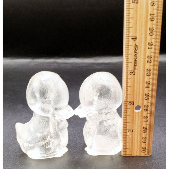 Duckling Salt Pepper Shakers Set Acrylic Vintage Duck 3 Inches Taiwan Kitchen - Picture 2 of 16